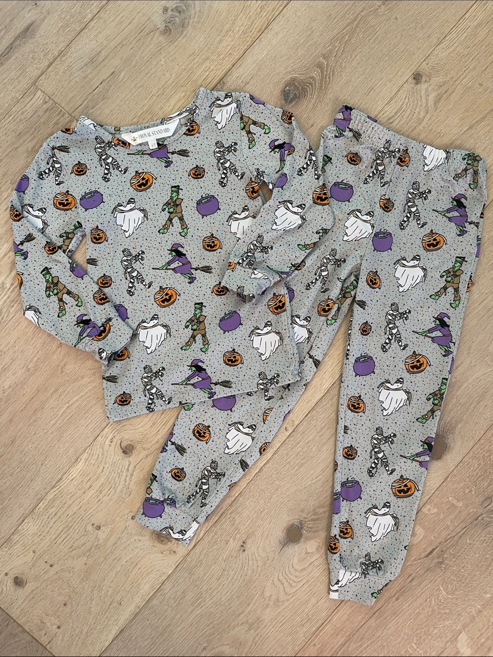 Kids Halloween Print Pajama Set 4T